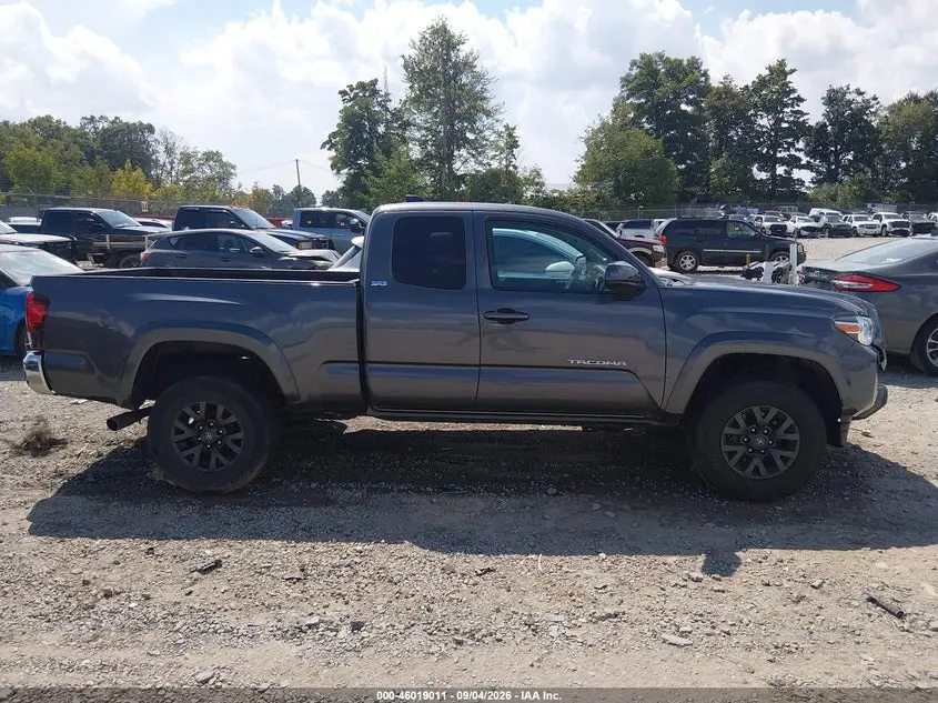 2022 TOYOTA TACOMA SR5