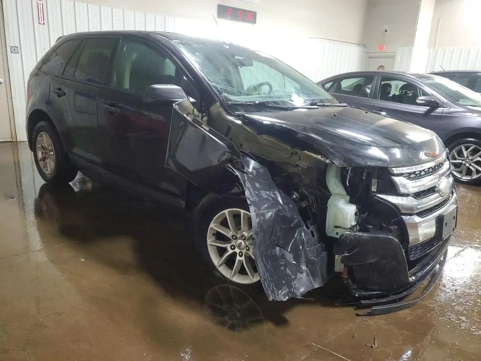 2013 FORD EDGE SE  