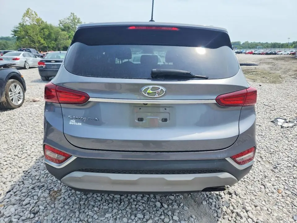 2019 HYUNDAI SANTA FE SE  