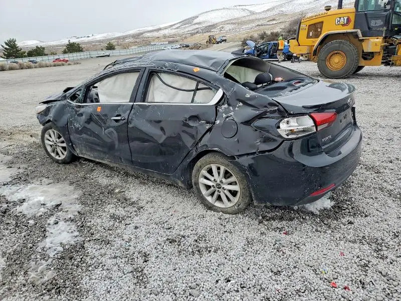 2017 KIA FORTE LX  
