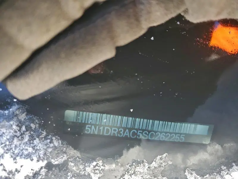 2025 NISSAN PATHFINDER S  