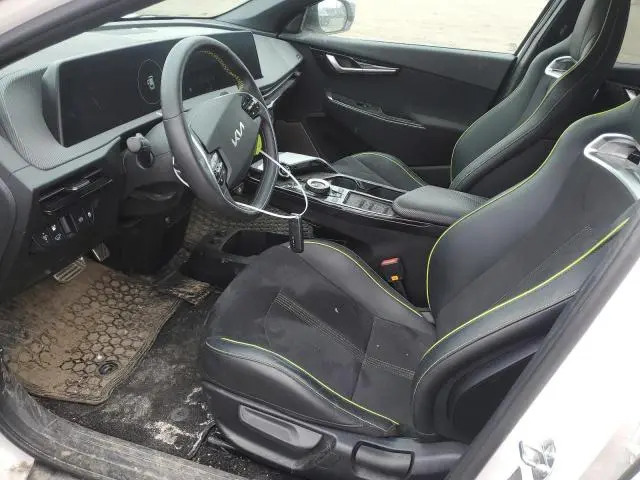 2023 KIA EV6 GT  