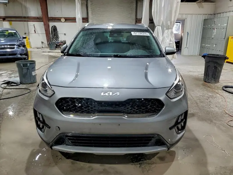 2022 KIA NIRO LX  