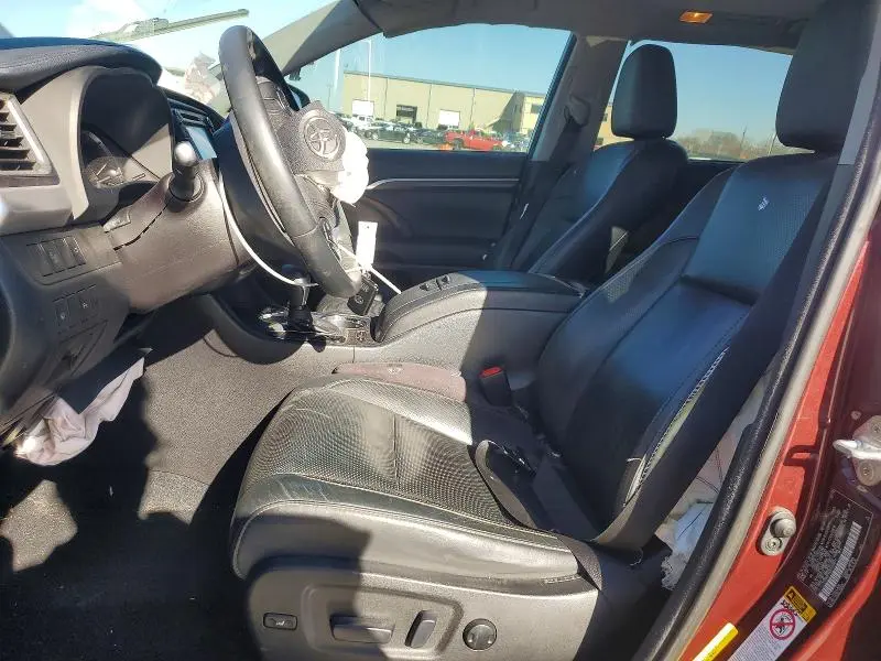 2016 TOYOTA HIGHLANDER LIMITED  