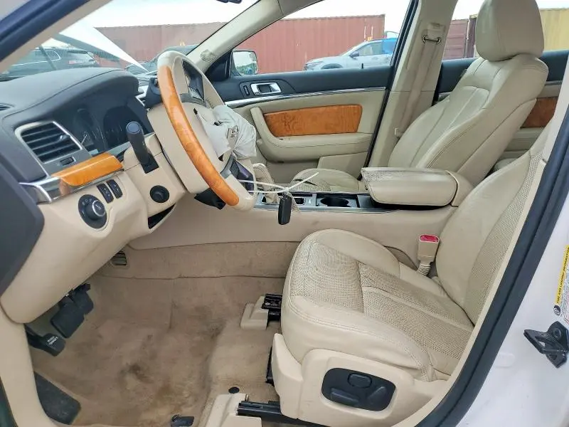 2010 LINCOLN MKS   