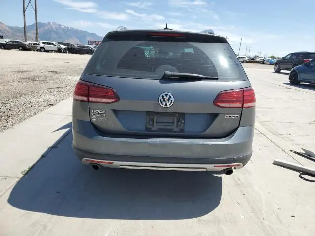 2019 VOLKSWAGEN GOLF ALLTRACK S  