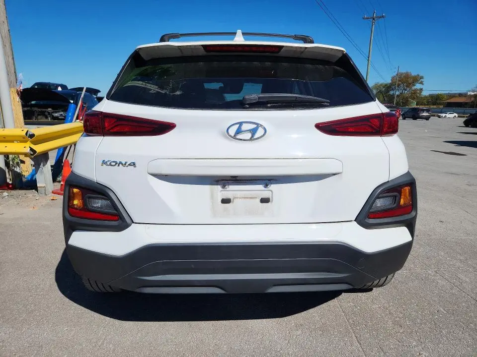 2021 HYUNDAI KONA SEL PLUS  