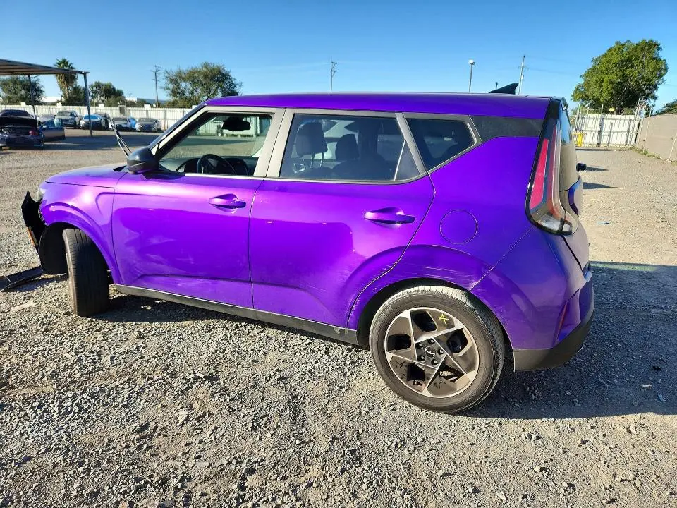 2023 KIA SOUL EX  