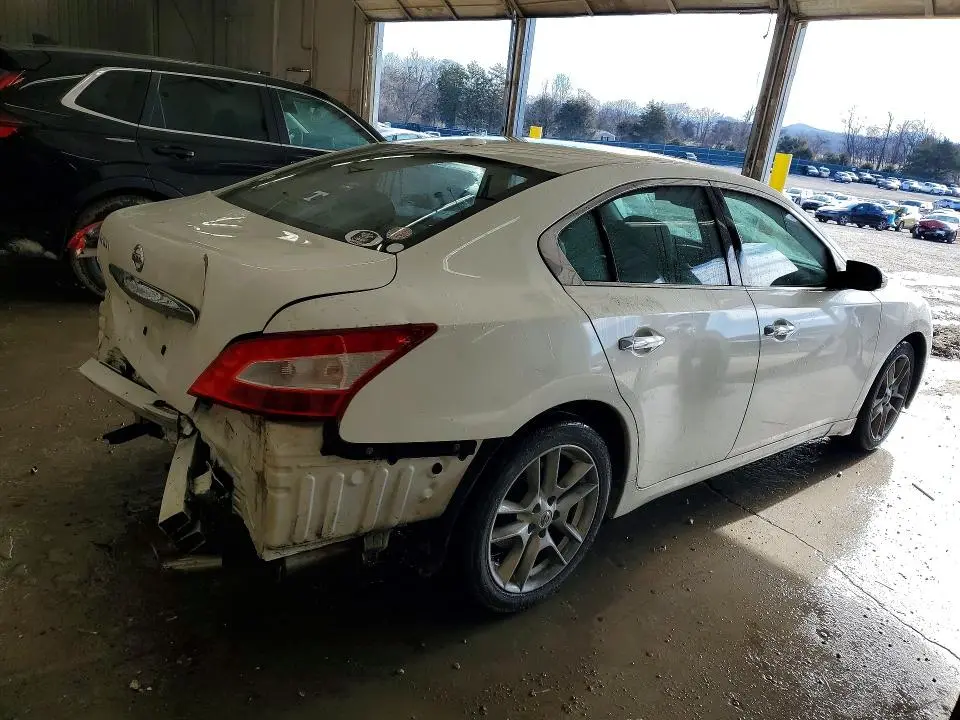 2011 NISSAN MAXIMA 3.5 S  