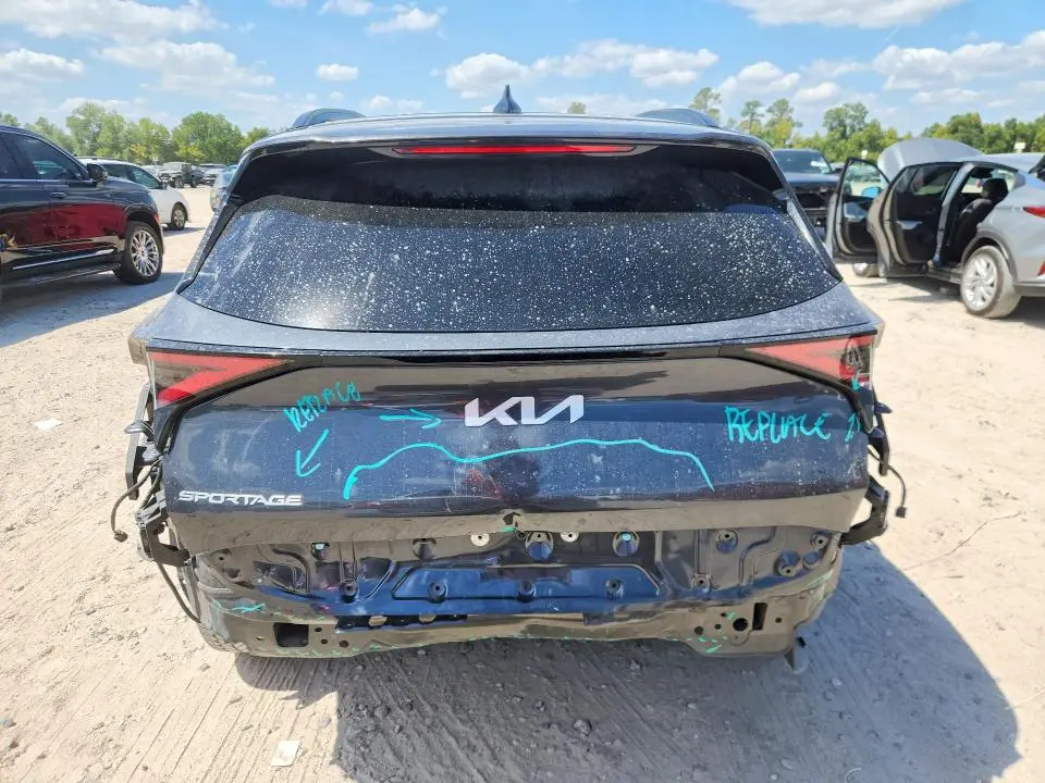 2023 KIA SPORTAGE SX  