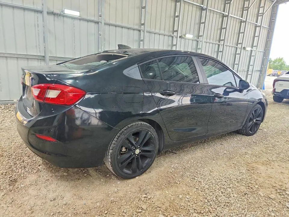 2018 CHEVROLET CRUZE LS  