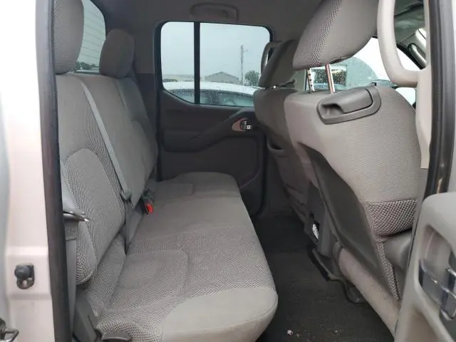 2011 NISSAN FRONTIER S  