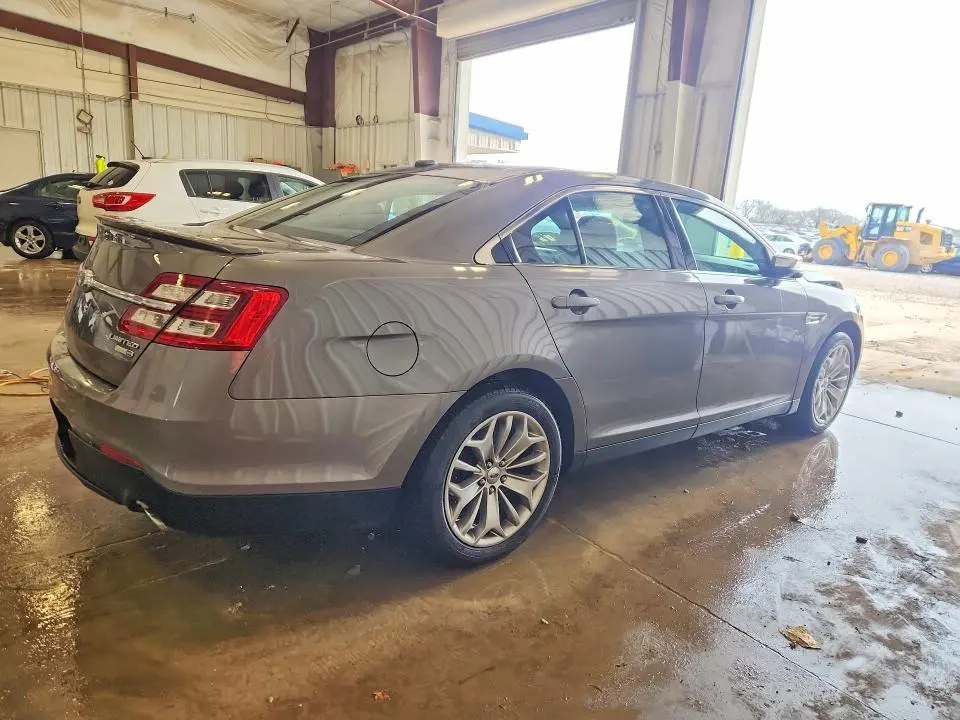 2013 FORD TAURUS LIMITED  