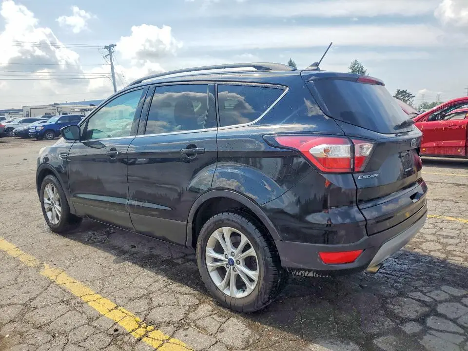 2018 FORD ESCAPE SE  