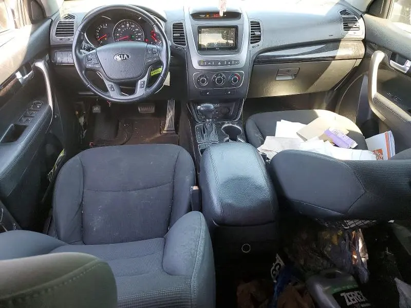 2014 KIA SORENTO LX  