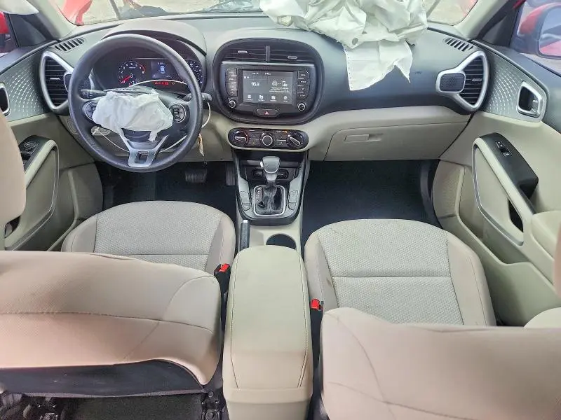 2020 KIA SOUL LX  