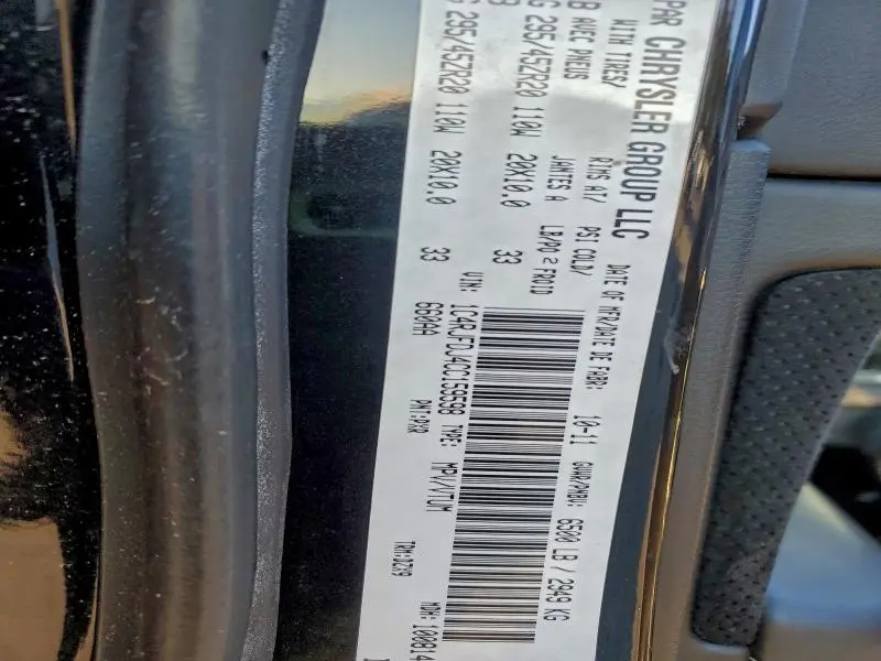 2012 JEEP GRAND CHEROKEE SRT-8  