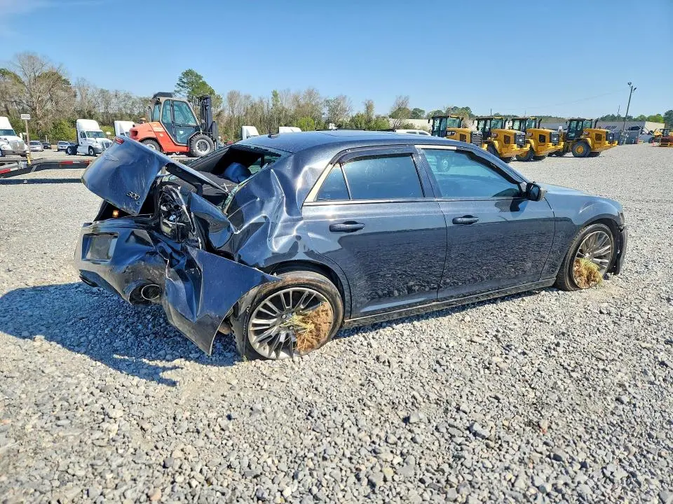 2014 CHRYSLER 300C VARVATOS  