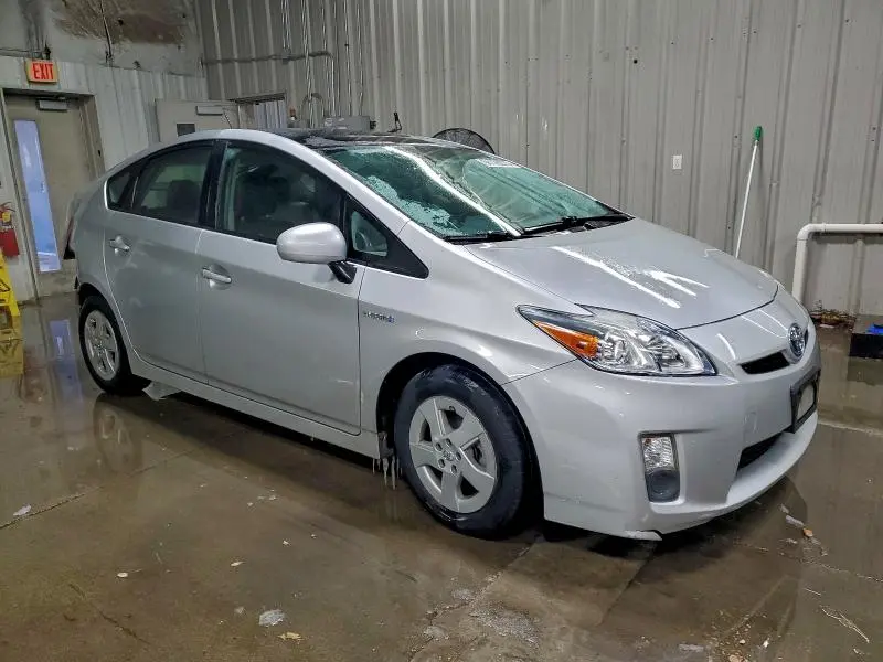 2010 TOYOTA PRIUS   