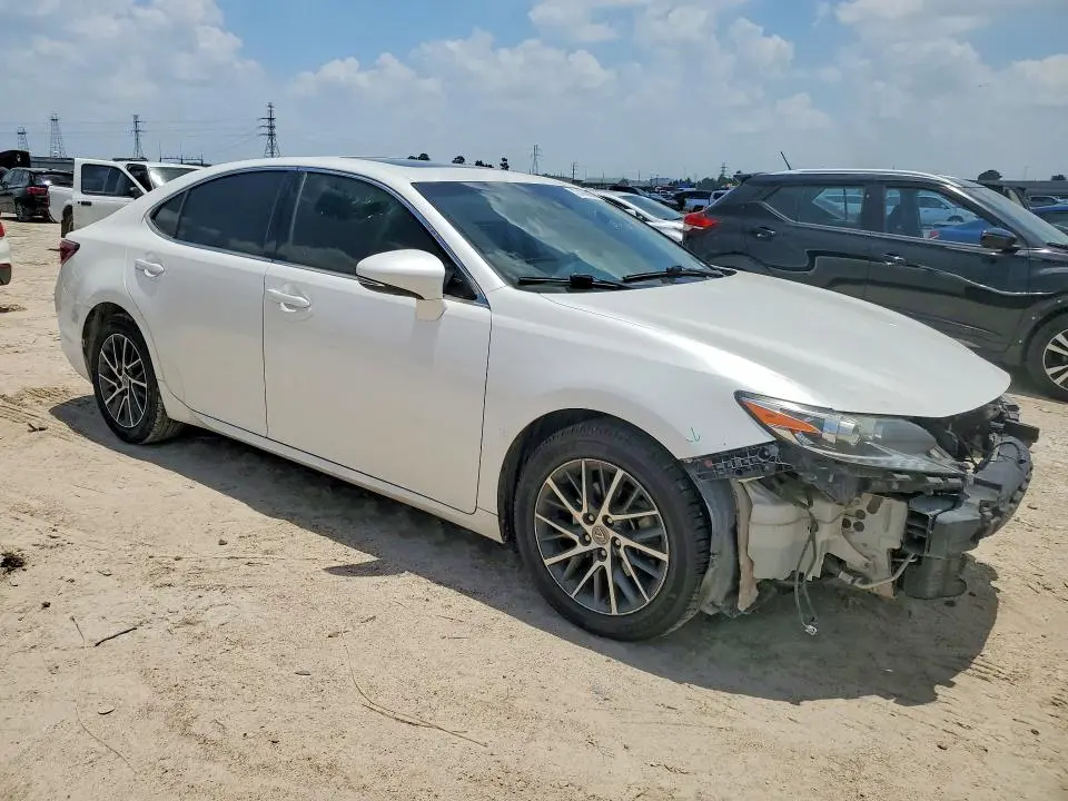 2017 LEXUS ES 350  