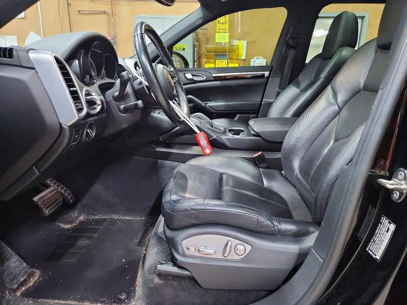 2016 PORSCHE CAYENNE SE HYBRID  