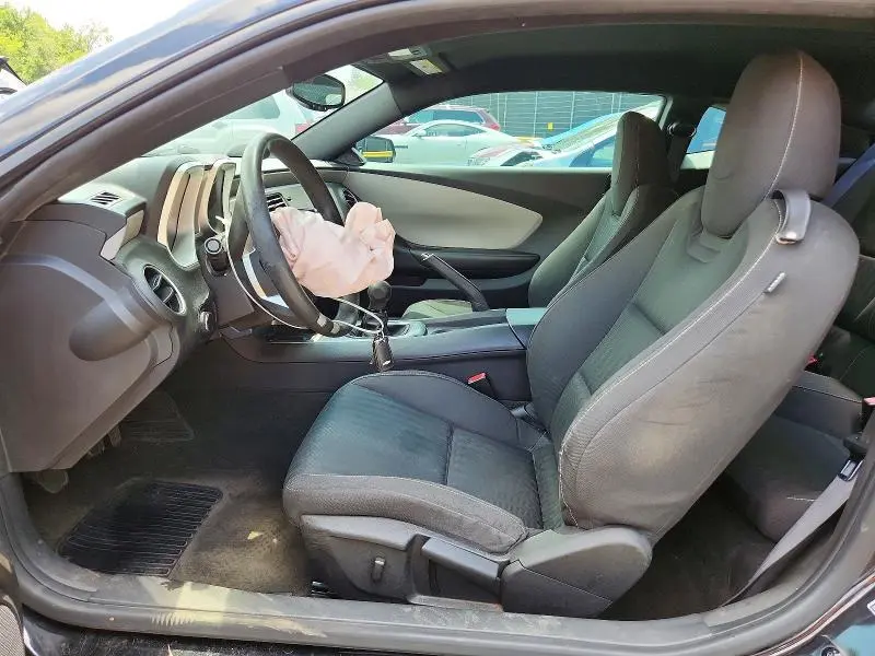 2010 CHEVROLET CAMARO LS  