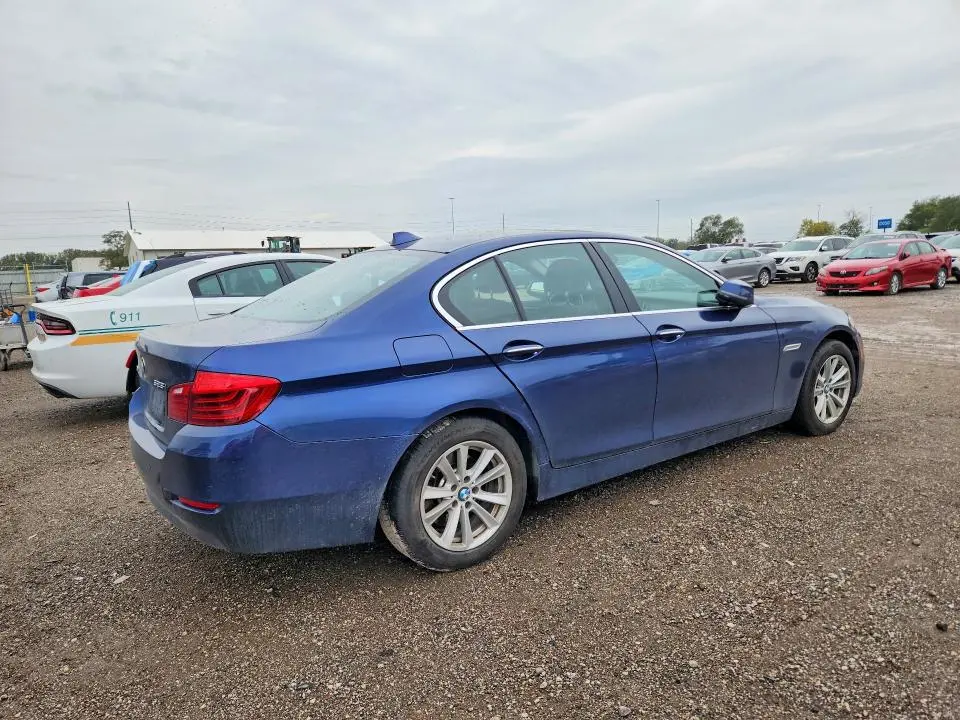 2016 BMW 528 XI  