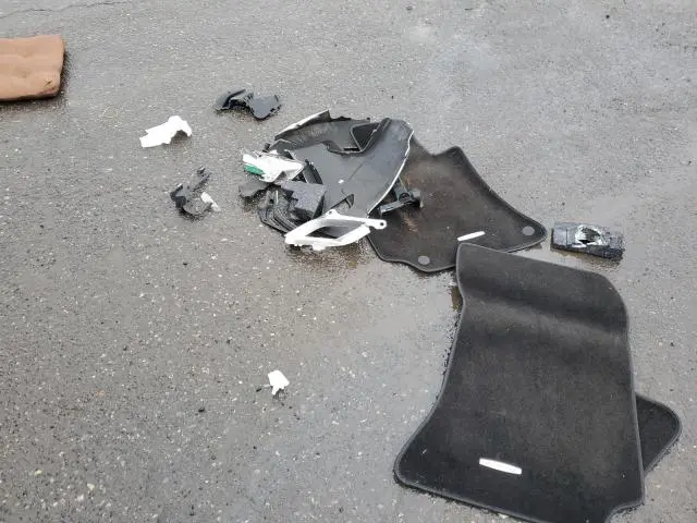 2010 MERCEDES-BENZ E 350  