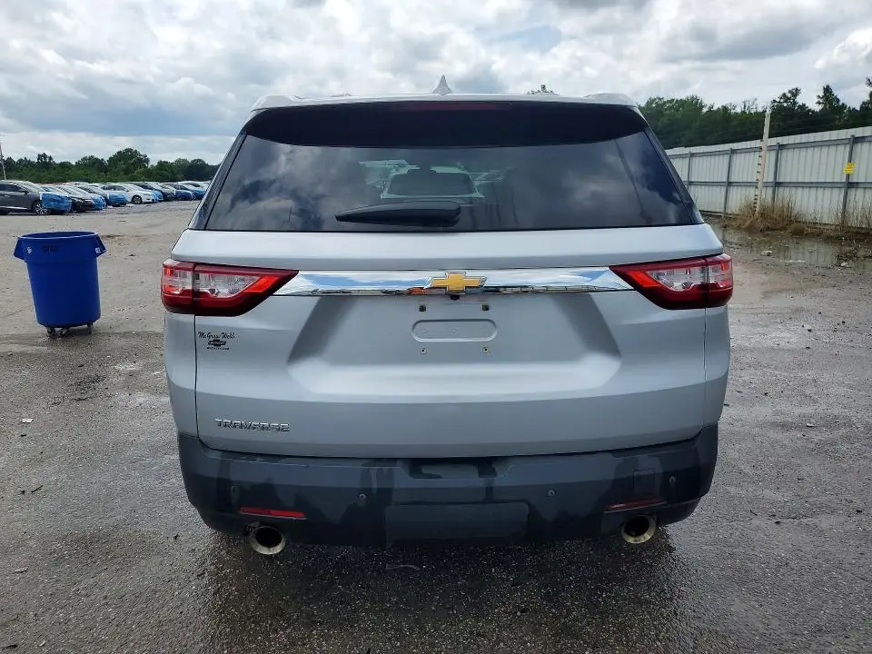 2019 CHEVROLET TRAVERSE LS  