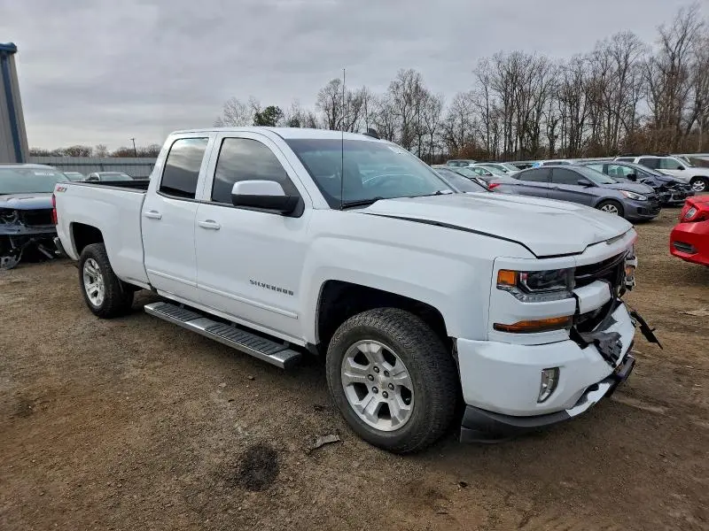 2017 CHEVROLET SILVERADO K1500 LT  
