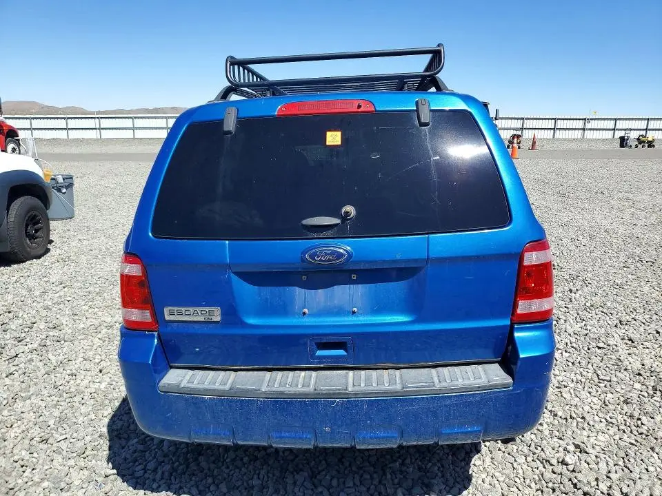 2012 FORD ESCAPE XLT  