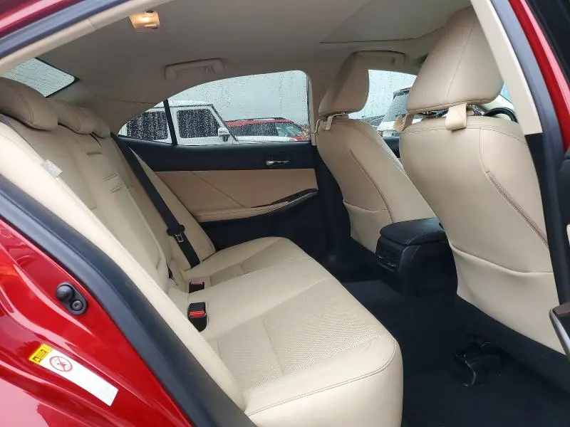 2015 LEXUS IS 250  