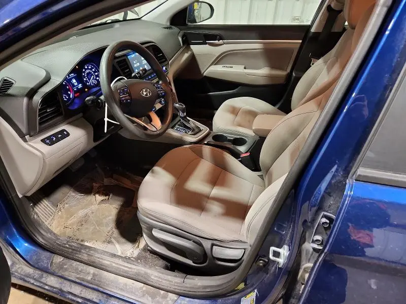2019 HYUNDAI ELANTRA SEL  