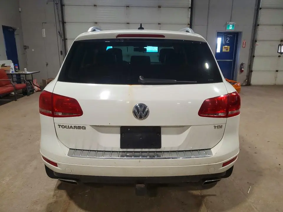 2013 VOLKSWAGEN TOUAREG V6 TDI  