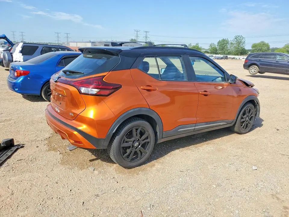 2021 NISSAN KICKS SR  