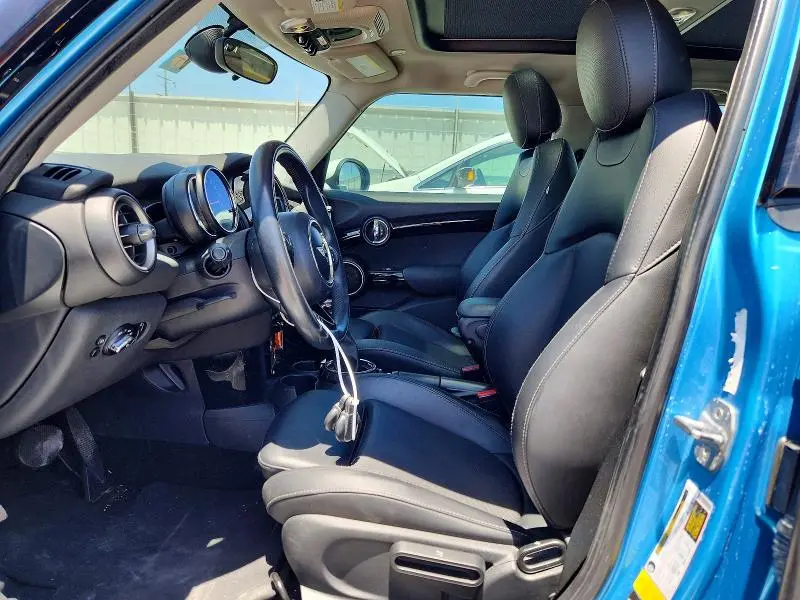 2015 MINI COOPER S  