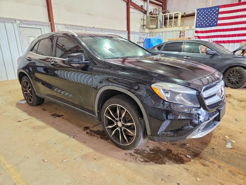 2017 MERCEDES-BENZ GLA 250  
