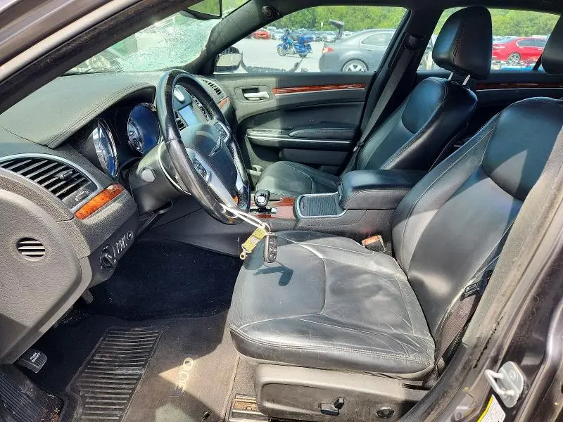 2014 CHRYSLER 300   