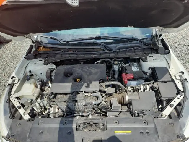 2019 NISSAN ALTIMA SR  