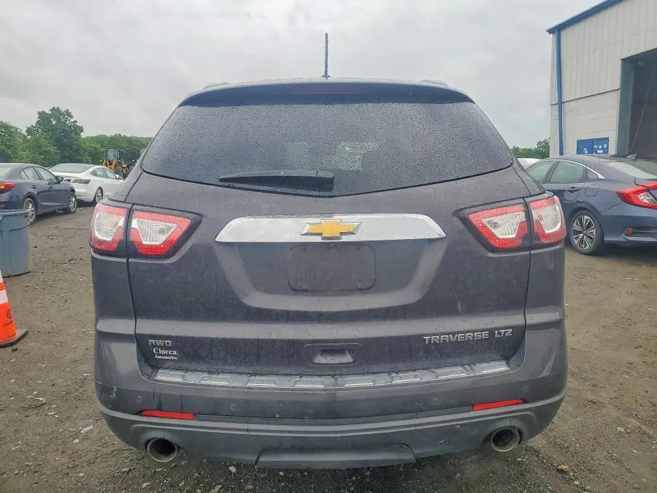 2015 CHEVROLET TRAVERSE LTZ  