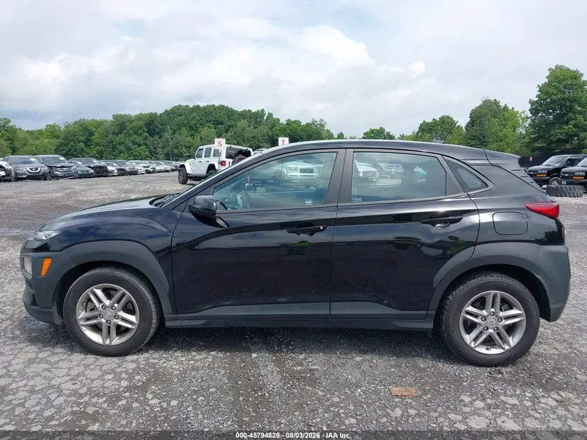 2021 HYUNDAI KONA SE