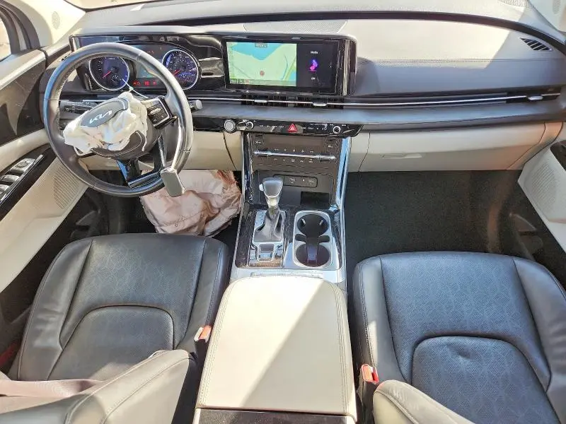 2024 KIA CARNIVAL EX  