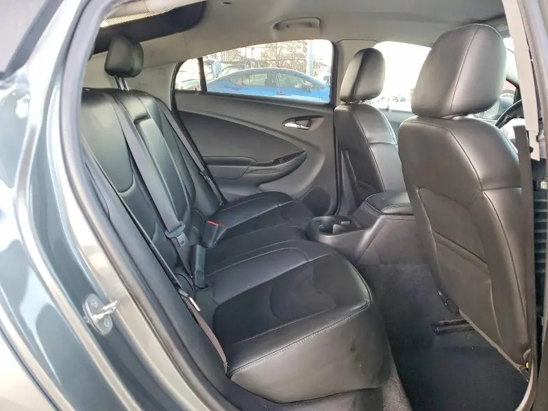 2017 CHEVROLET VOLT LT  