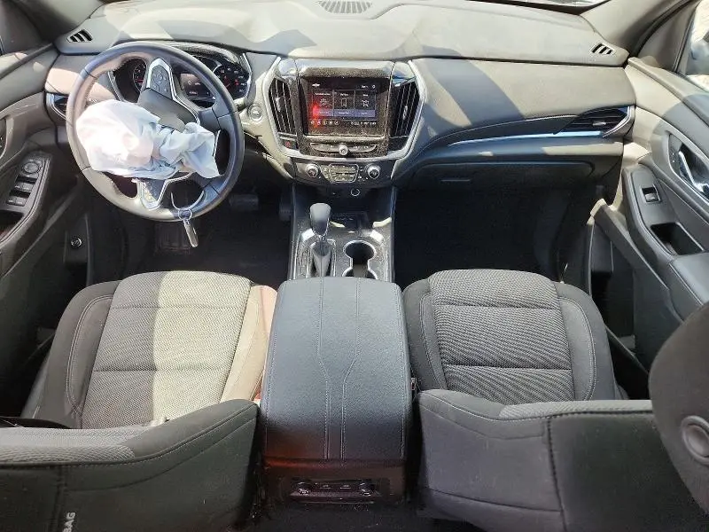 2022 CHEVROLET TRAVERSE LT  
