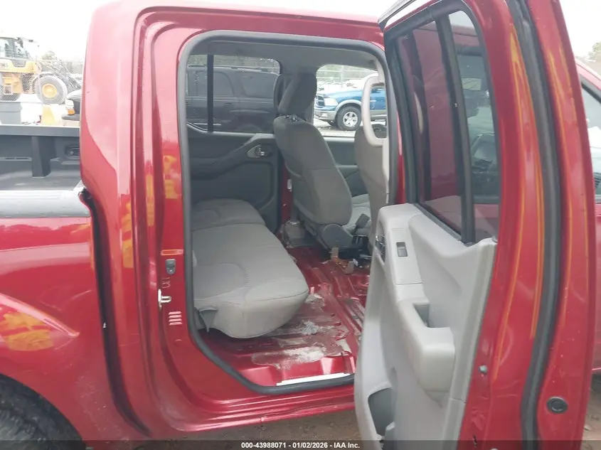 2019 NISSAN FRONTIER SV