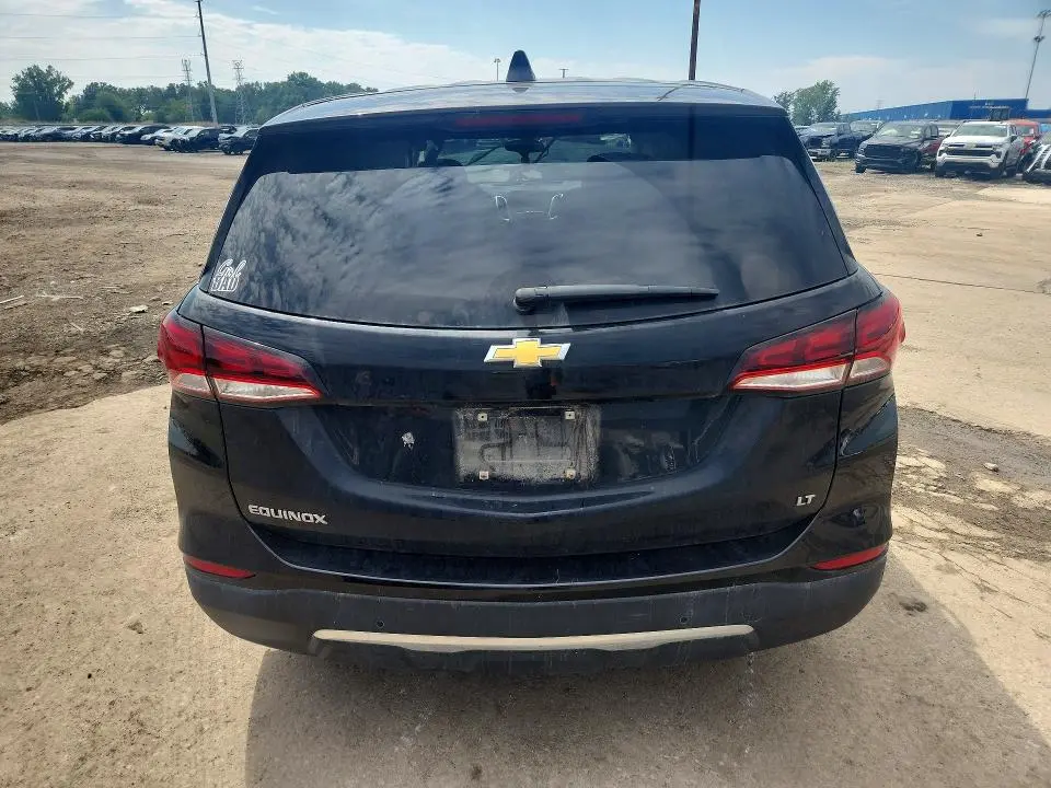 2022 CHEVROLET EQUINOX LT  