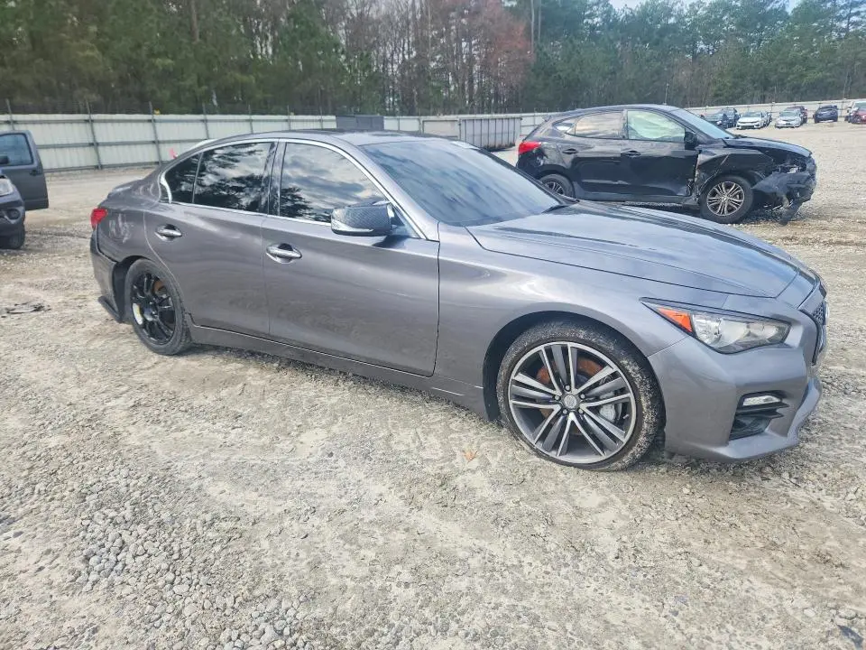 2015 INFINITI Q50 SPORT  