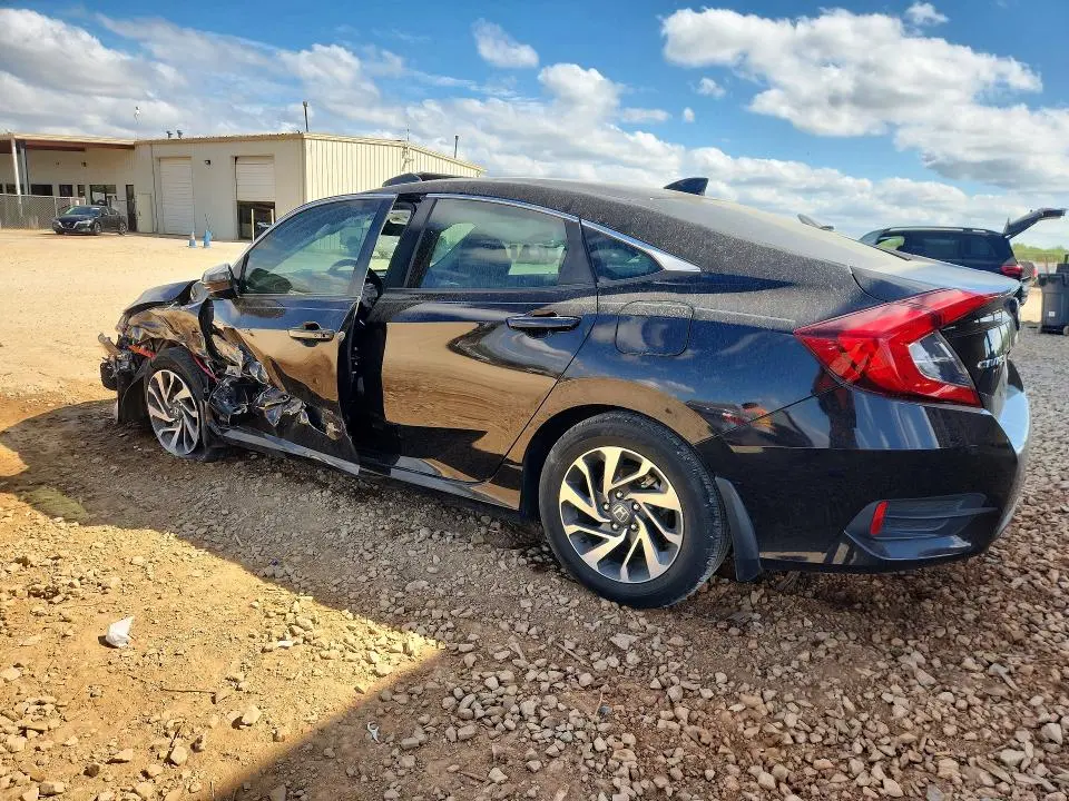 2018 HONDA CIVIC EX  