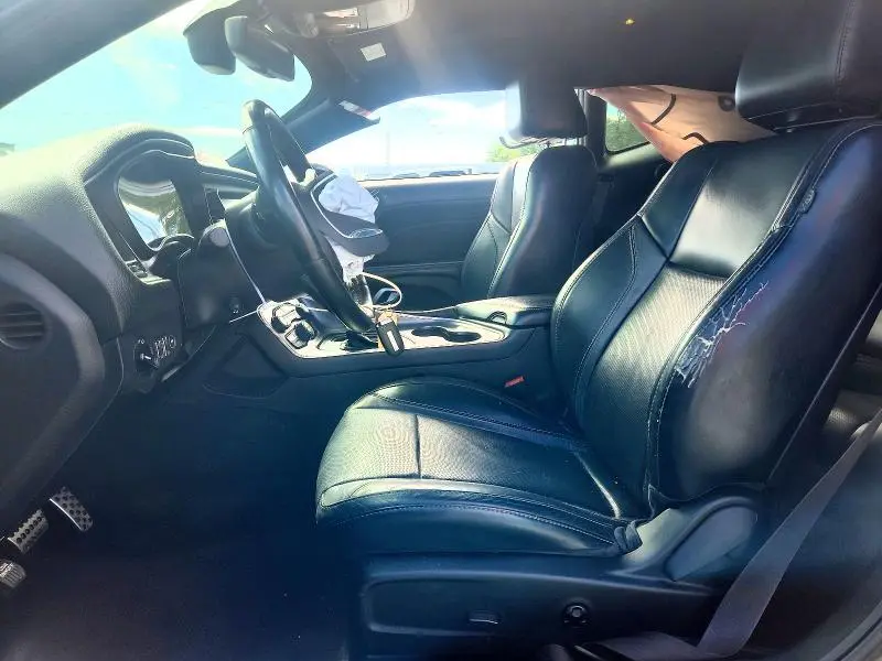2016 DODGE CHALLENGER SXT  
