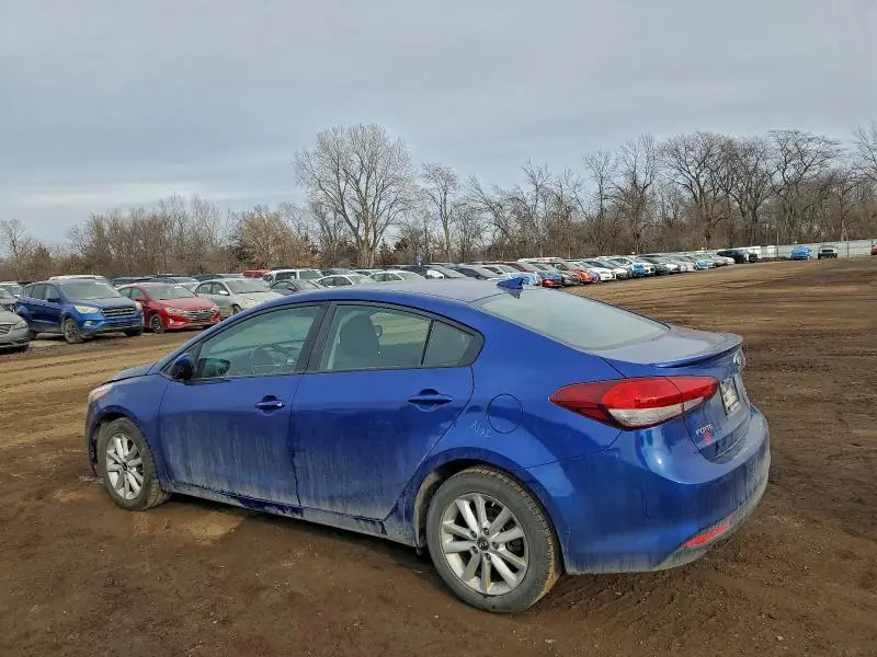 2017 KIA FORTE LX  